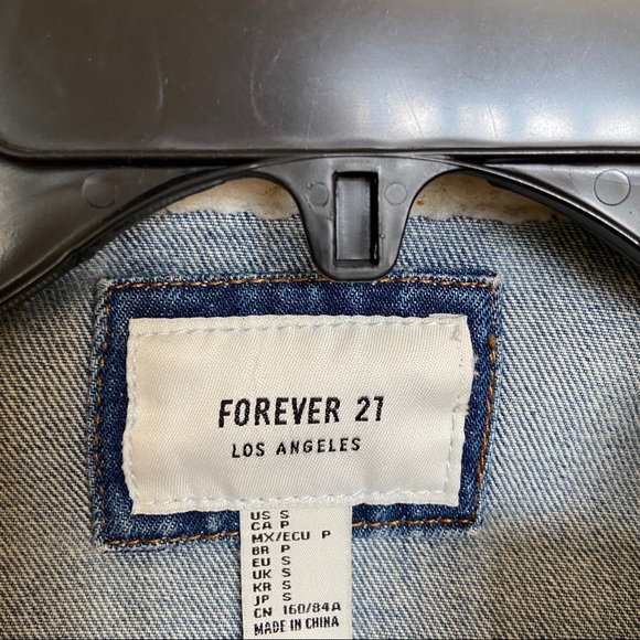 fur collar forever 21 denim jacket - Picture 4 of 6